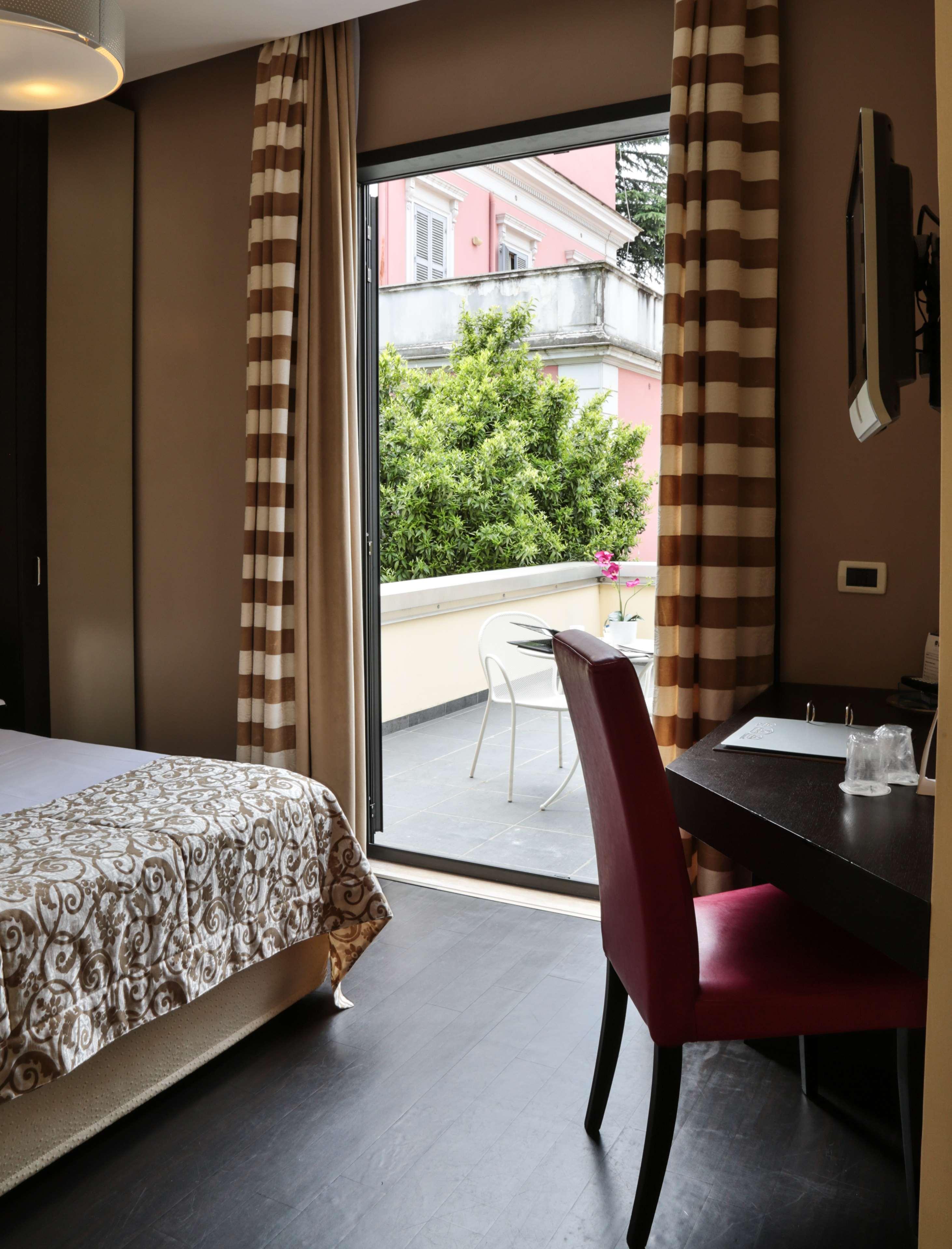 Best Western Cinemusic Hotel Roma Esterno foto