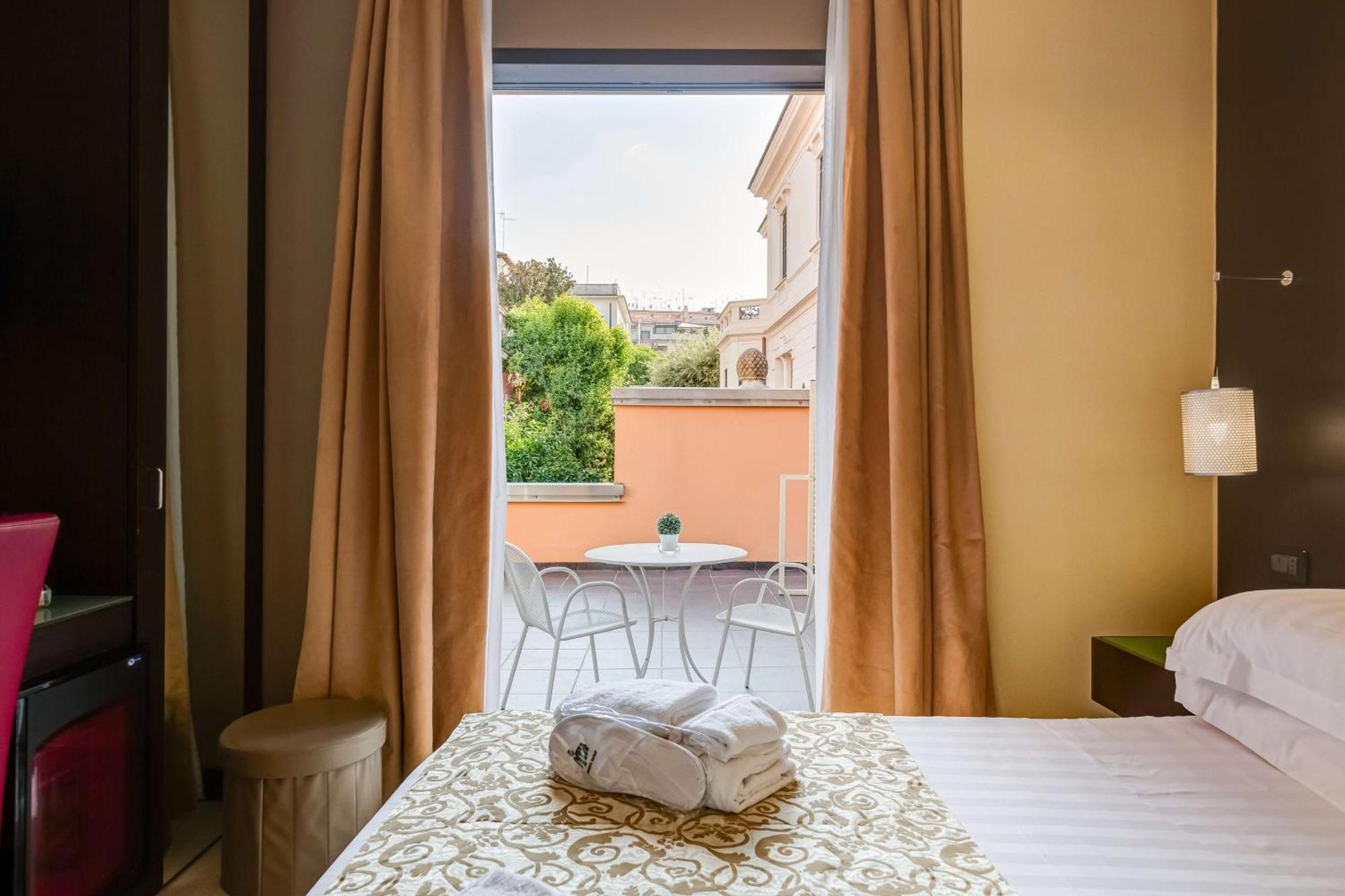 Best Western Cinemusic Hotel Roma Esterno foto